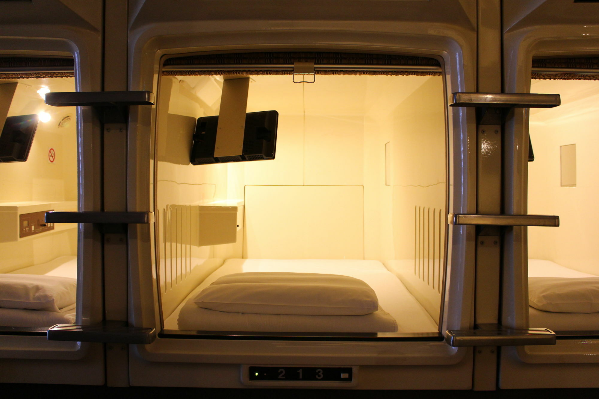 Sauna & Capsule Hotel Hokuo Tokyo Eksteriør billede